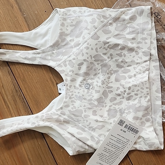 Lululemon Align Tank - Picture 7 of 8